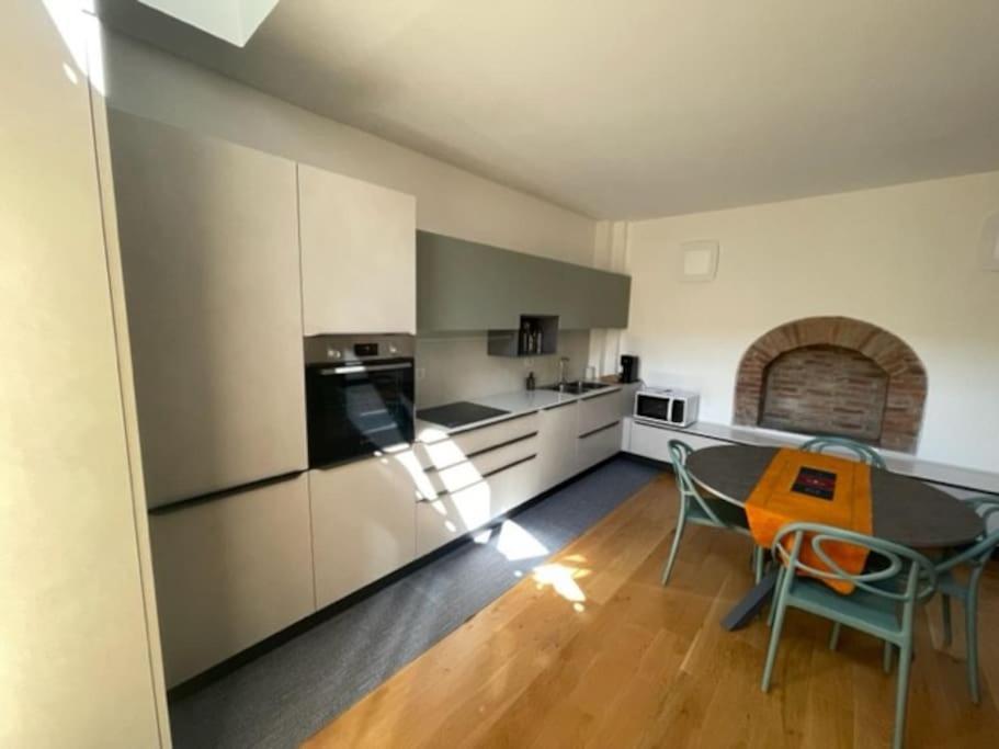 Ai Piedi Della Mole Apartment Turin Exterior photo